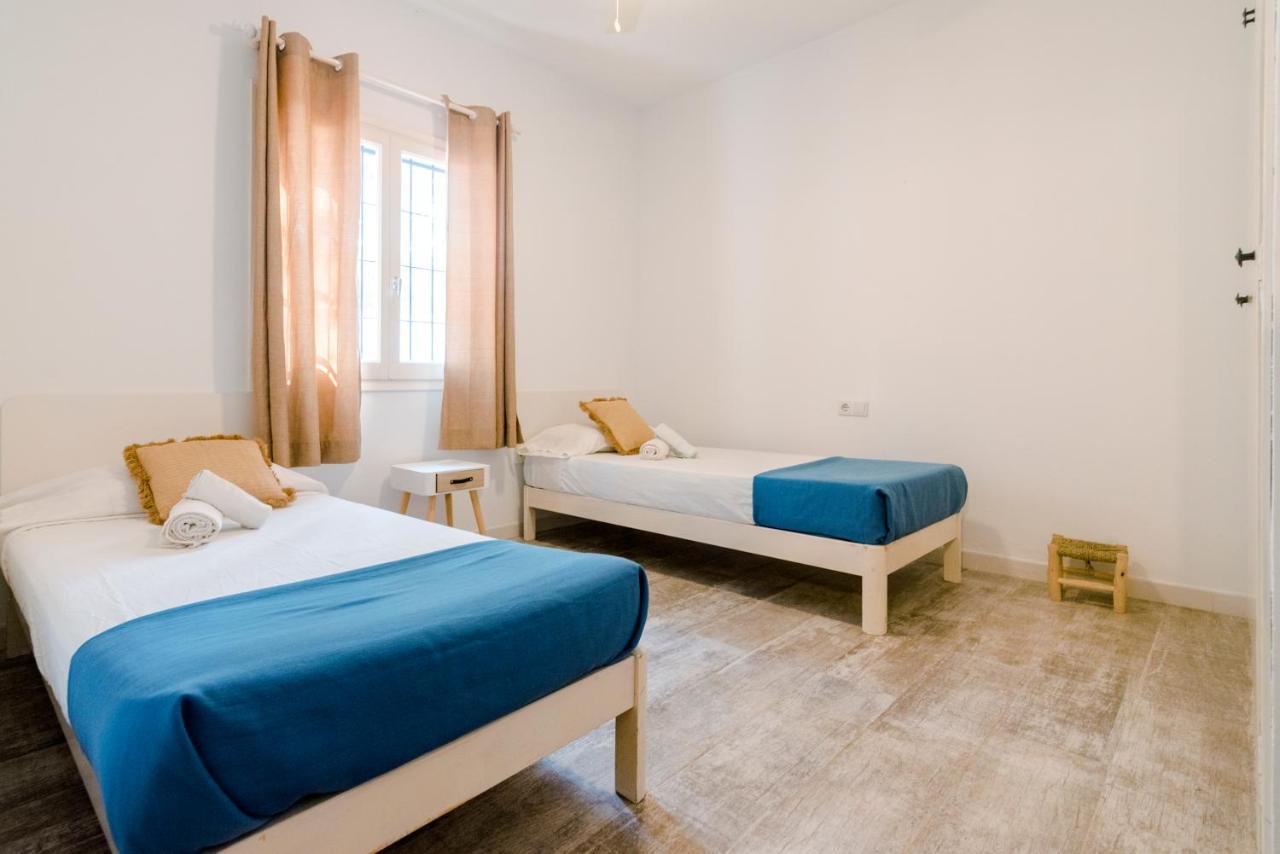 Apartamentos Verdera Es Pujols Eksteriør bilde